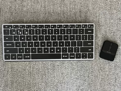 キーボードとマウス
